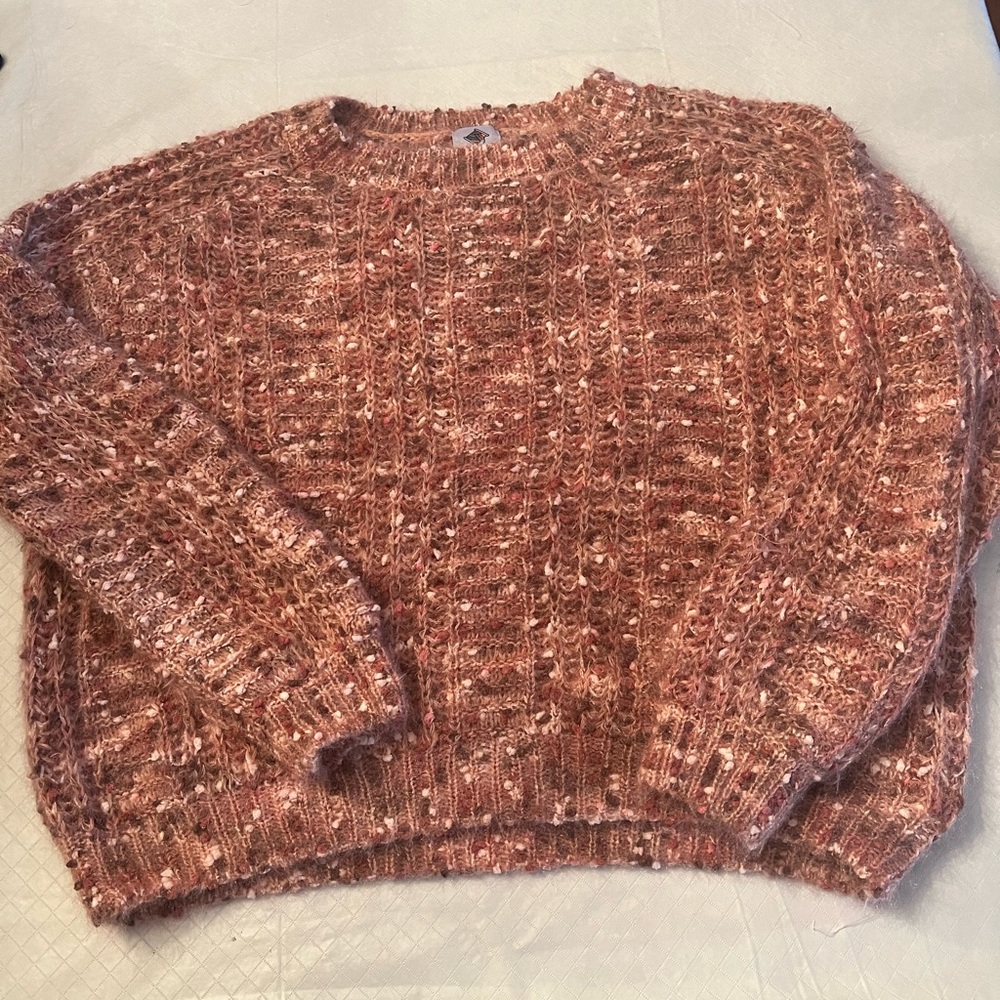 Like Love sz Large women’s Heathered rusty colored sweater